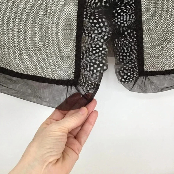 ETCETERA Collection Women’s Feathered & Mesh Trim Blazer - Picture 6 of 9